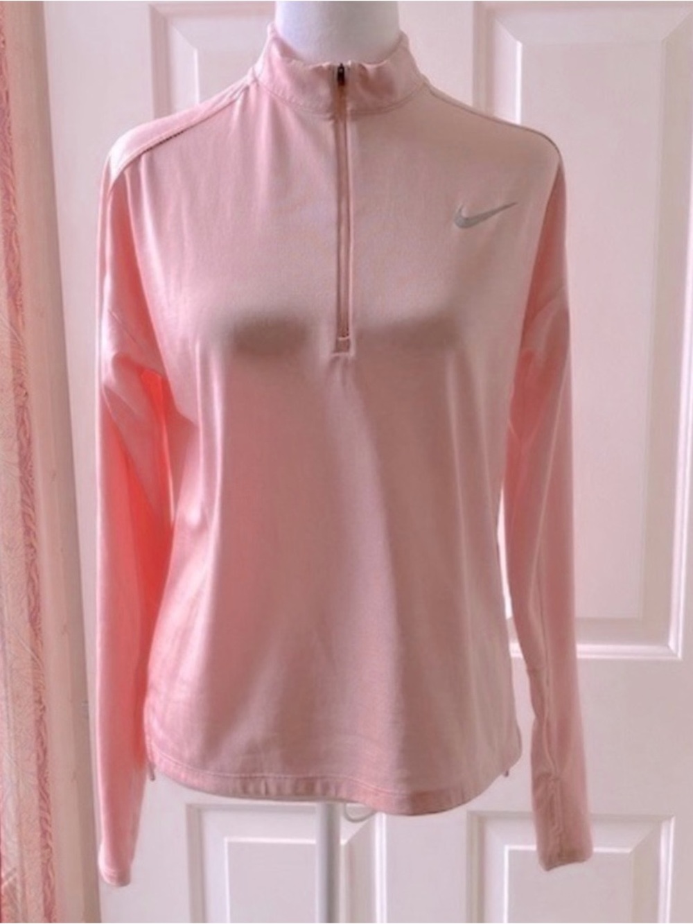 Nike Dri-FIT Women’s Running Top Long Sleeve Mock Neck Peach Pink Size S NWOT